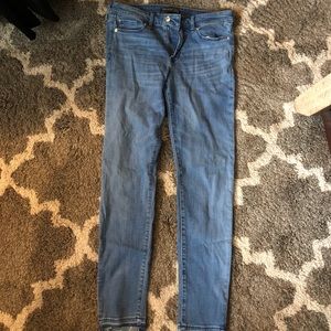 Abercrombie&Fitch signature collection jeans